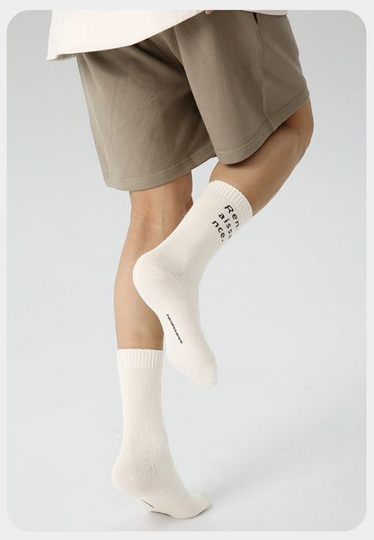 3 Pairs Trendy Men Socks Mid Calf Simple Letter Stripe Athletic Socks Tie Dye Design Comfortable Breathable Socks for Men